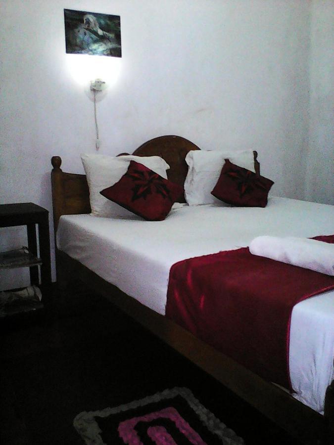 Lotus Inn Tourist Resort Dambulla Exterior photo